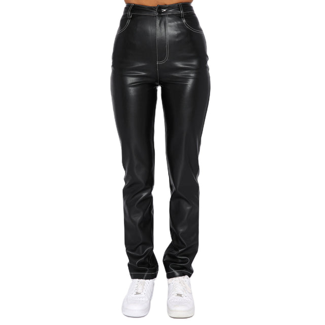 High Elasticity PU Leather Pants As A Base For Women