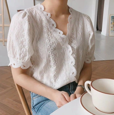 Summer Sweet V-neck Lace Puff Sleeve Shirt